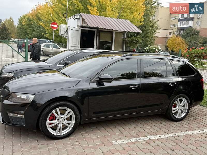 Універсал Skoda Octavia 2015 в Ужгороді