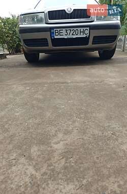 Лифтбек Skoda Octavia 2009 в 