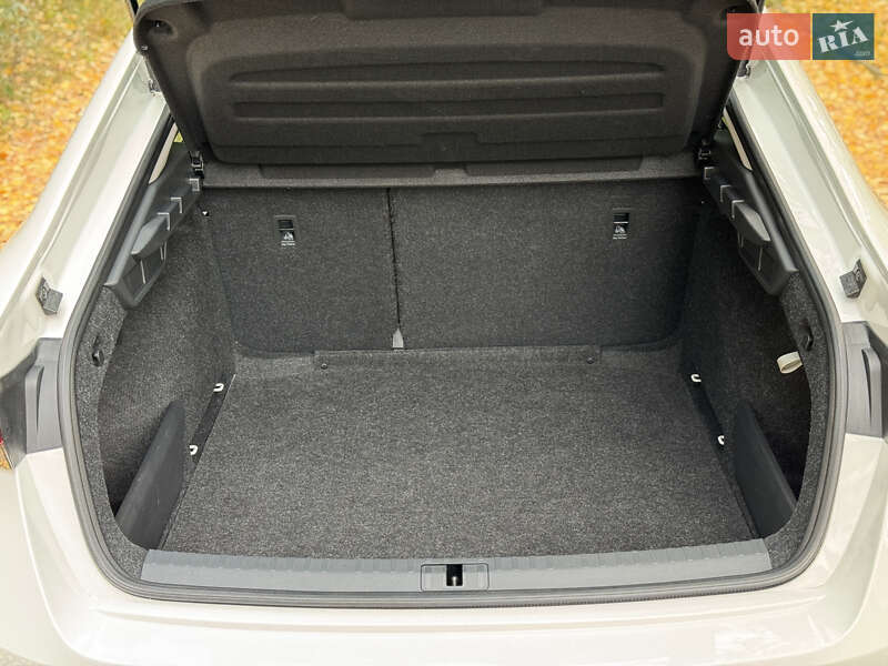 Лифтбек Skoda Octavia 2020 в Киеве фото 20 Лифтбек Skoda Octavia 2020 в Киеве