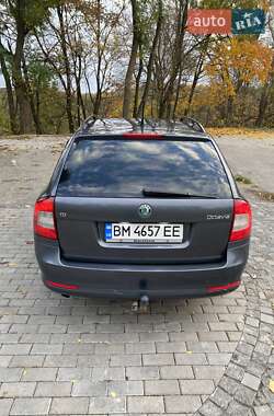 Универсал Skoda Octavia 2011 в 