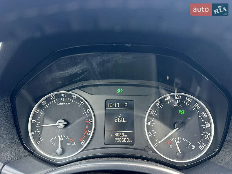 Лифтбек Skoda Octavia 2011 в Львове фото 6 Лифтбек Skoda Octavia 2011 в Львове