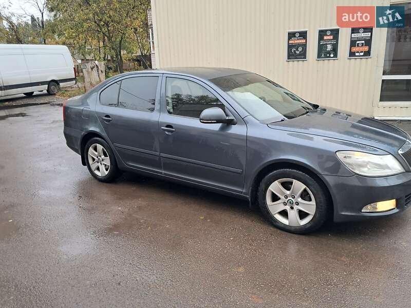 Ліфтбек Skoda Octavia 2011 в Сумах фото 8 Ліфтбек Skoda Octavia 2011 в Сумах