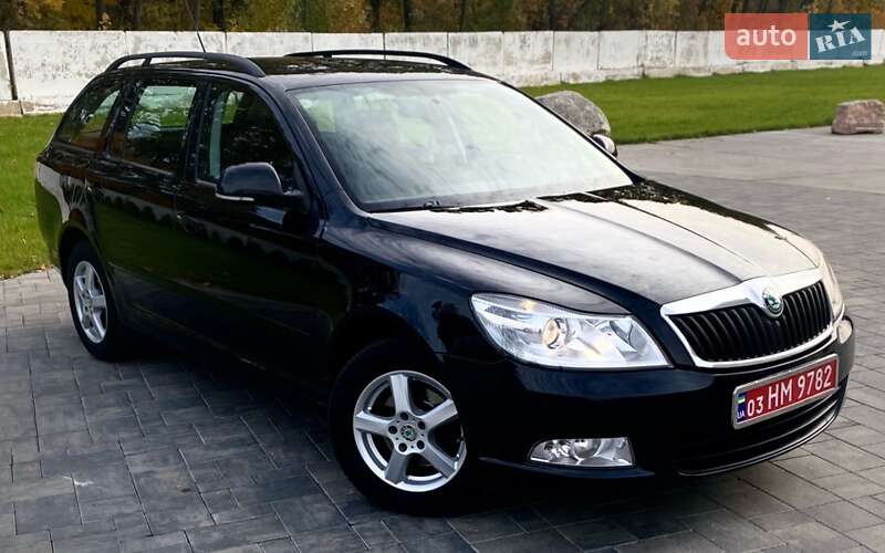 Универсал Skoda Octavia 2010 в 