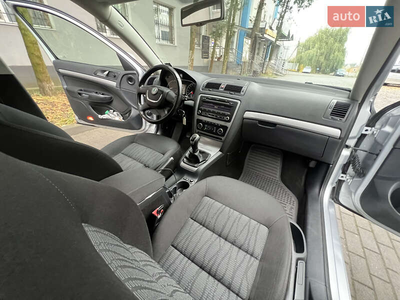 Универсал Skoda Octavia 2010 в Виннице фото 23 Универсал Skoda Octavia 2010 в Виннице