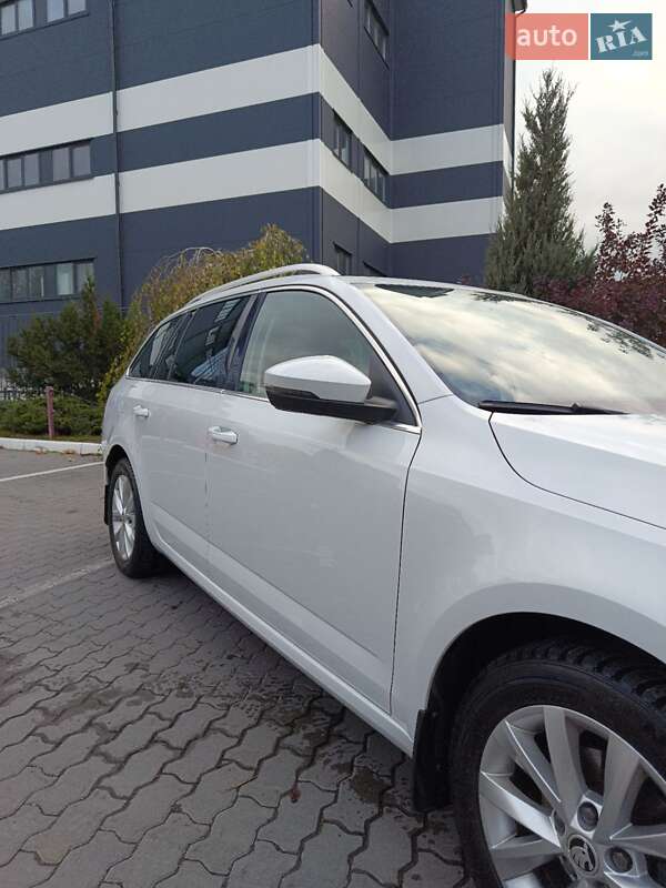 Универсал Skoda Octavia 2017 в Львове