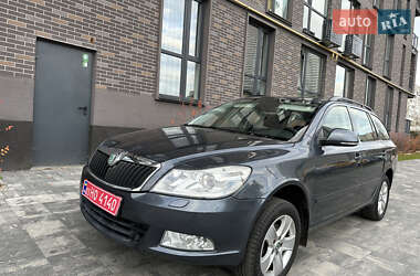 Универсал Skoda Octavia 2010 в Львове