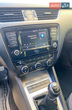 Универсал Skoda Octavia 2015 в 