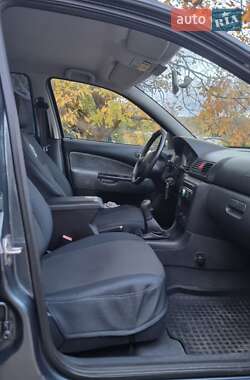 Лифтбек Skoda Octavia 2005 в  фото 5 Лифтбек Skoda Octavia 2005 в