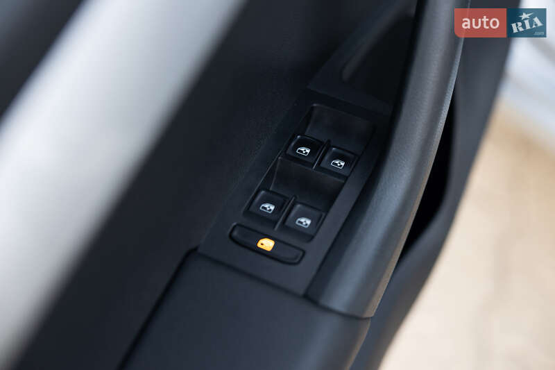 Универсал Skoda Octavia 2016 в Луцке фото 14 Универсал Skoda Octavia 2016 в Луцке