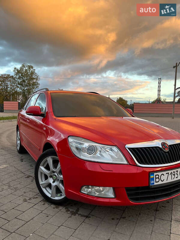 Универсал Skoda Octavia 2011 в Дрогобыче