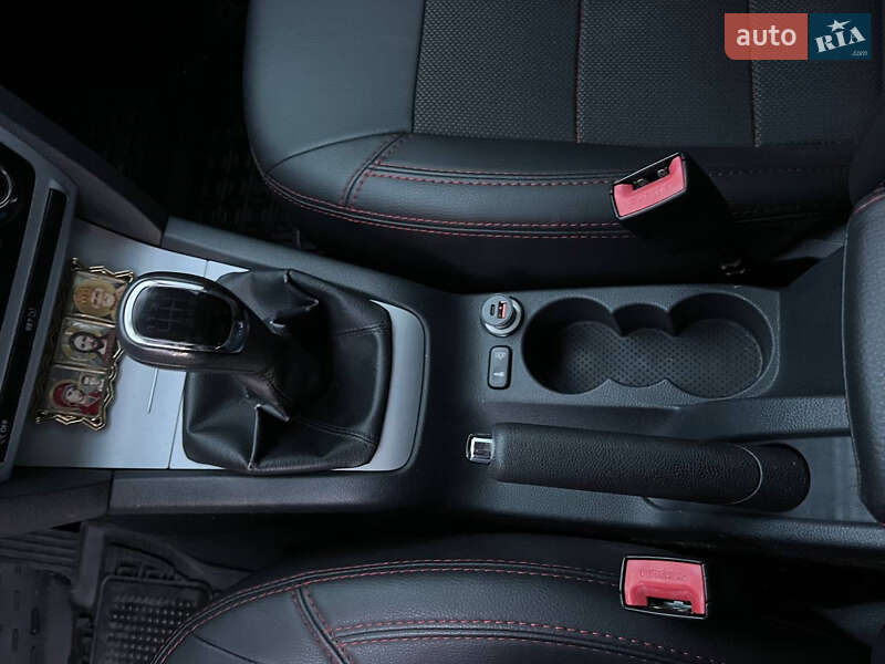 Универсал Skoda Octavia 2011 в Дрогобыче