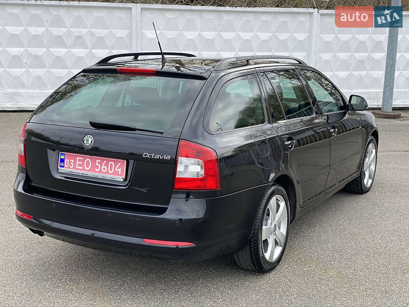 Універсал Skoda Octavia 2009 в Києві