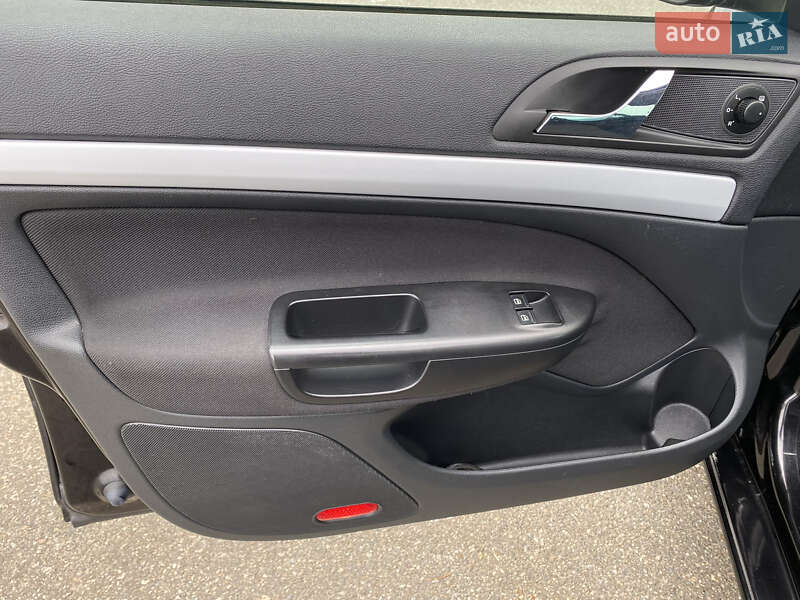 Універсал Skoda Octavia 2009 в Києві