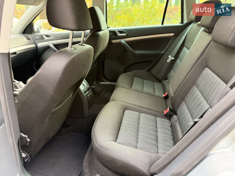 Универсал Skoda Octavia 2012 в Луцке фото 9 Универсал Skoda Octavia 2012 в Луцке
