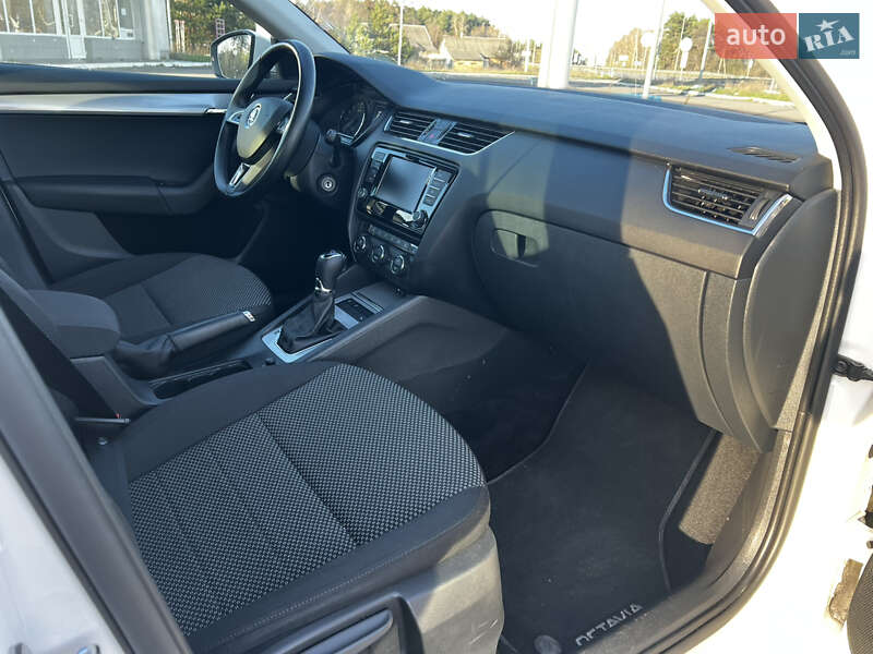 Универсал Skoda Octavia 2016 в Радивилове фото 12 Универсал Skoda Octavia 2016 в Радивилове