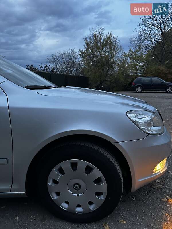 Ліфтбек Skoda Octavia 2011 в Надвірній фото 30 Ліфтбек Skoda Octavia 2011 в Надвірній