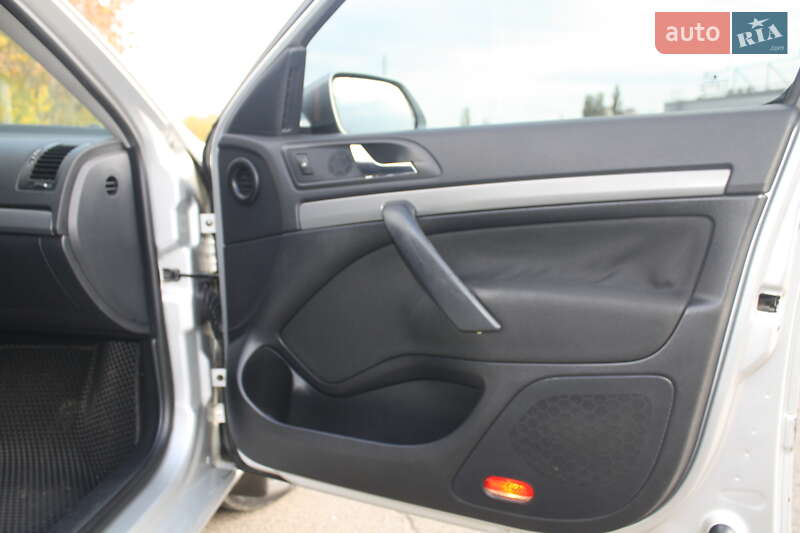 Універсал Skoda Octavia 2005 в Кривому Розі