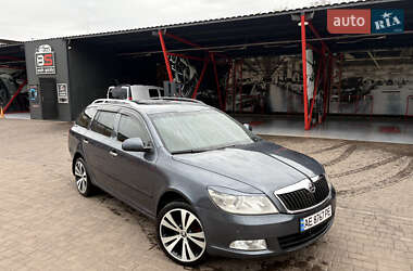 Универсал Skoda Octavia 2010 в 