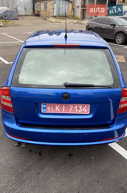 Універсал Skoda Octavia 2006 в  фото 18 Універсал Skoda Octavia 2006 в