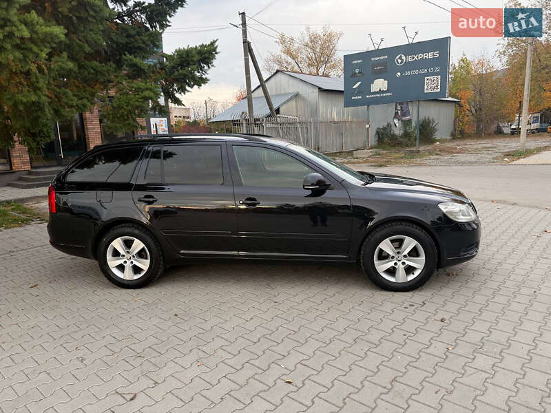 Универсал Skoda Octavia 2008 в Виноградове фото 13 Универсал Skoda Octavia 2008 в Виноградове