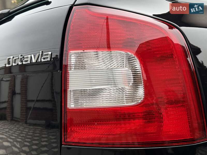 Універсал Skoda Octavia 2009 в Києві