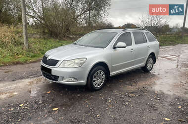 Универсал Skoda Octavia 2011 в Львове