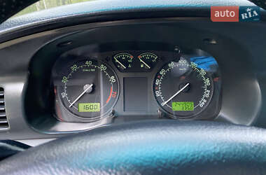 Лифтбек Skoda Octavia 2001 в  фото 10 Лифтбек Skoda Octavia 2001 в
