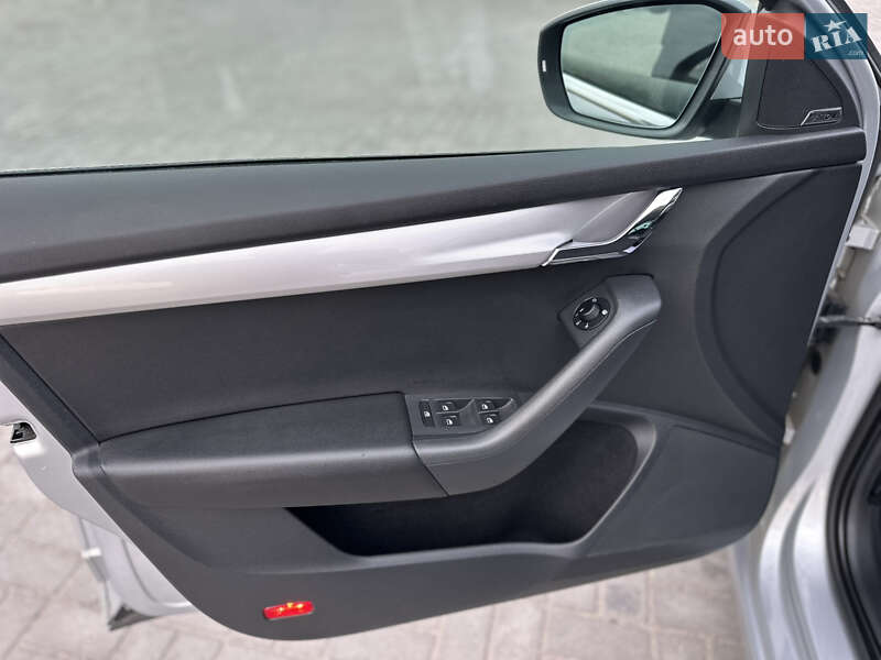 Универсал Skoda Octavia 2014 в Запорожье