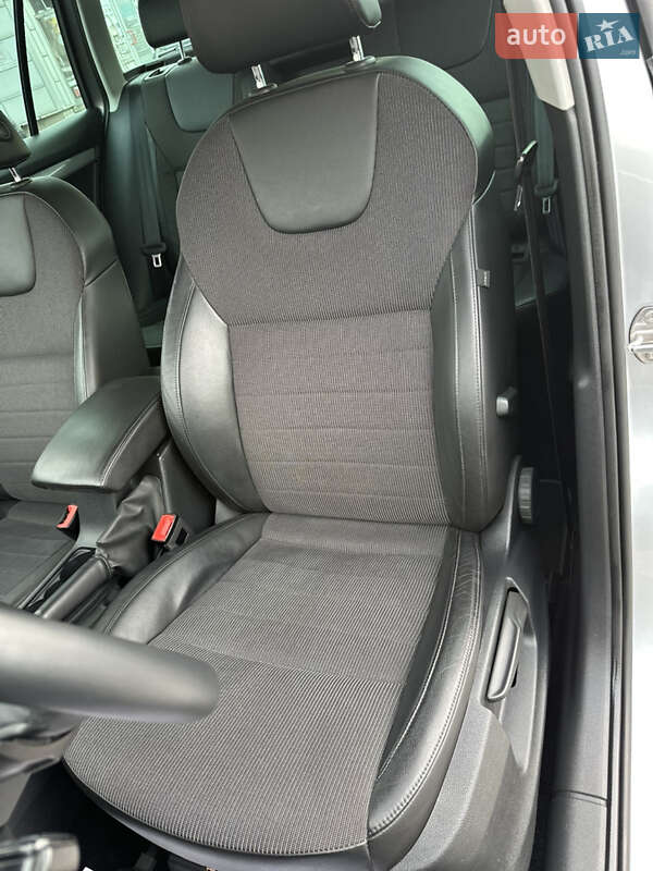 Универсал Skoda Octavia 2014 в Запорожье