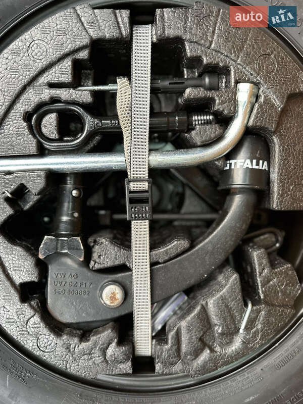 Универсал Skoda Octavia 2014 в Запорожье