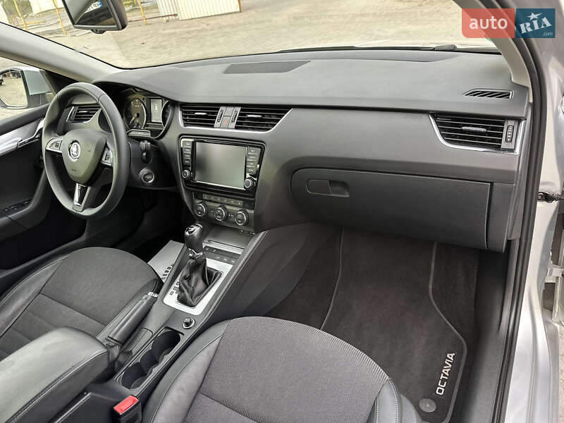 Универсал Skoda Octavia 2014 в Запорожье