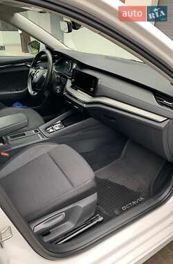 Лифтбек Skoda Octavia 2020 в 