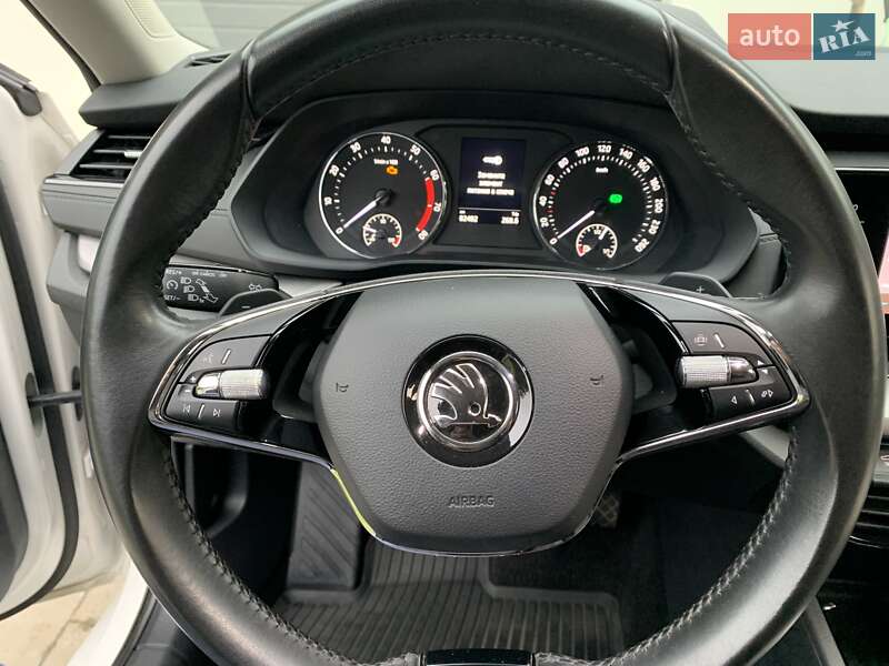 Лифтбек Skoda Octavia 2020 в Киеве фото 19 Лифтбек Skoda Octavia 2020 в Киеве