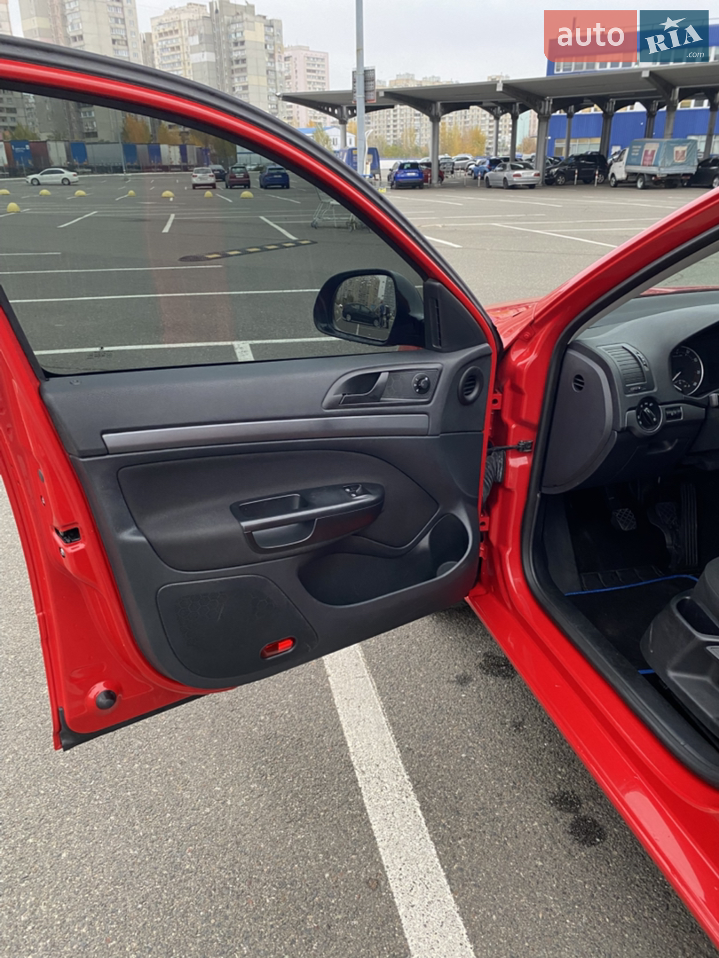 2010 Skoda Octavia - мініатюра 14