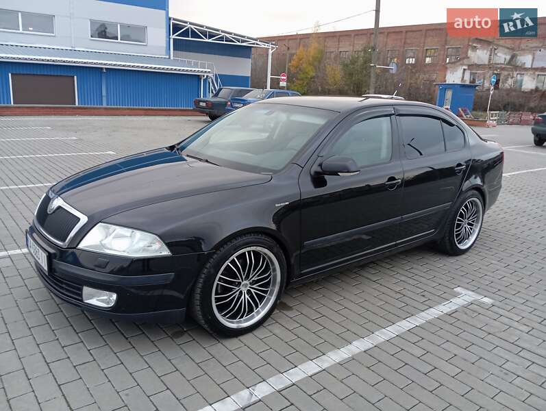 Ліфтбек Skoda Octavia 2005 в Ромнах фото 2 Ліфтбек Skoda Octavia 2005 в Ромнах