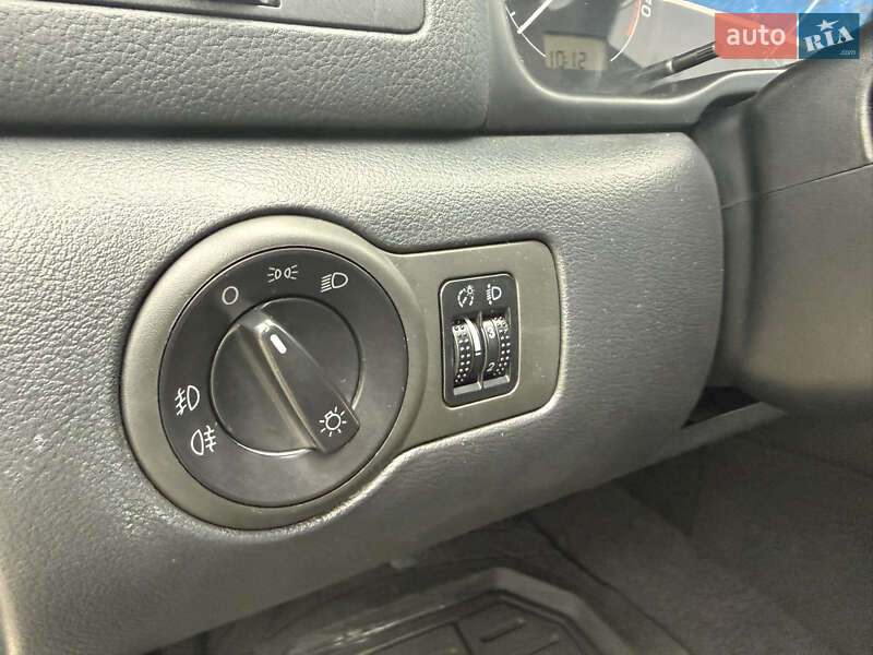 Лифтбек Skoda Octavia 2001 в Киеве фото 22 Лифтбек Skoda Octavia 2001 в Киеве