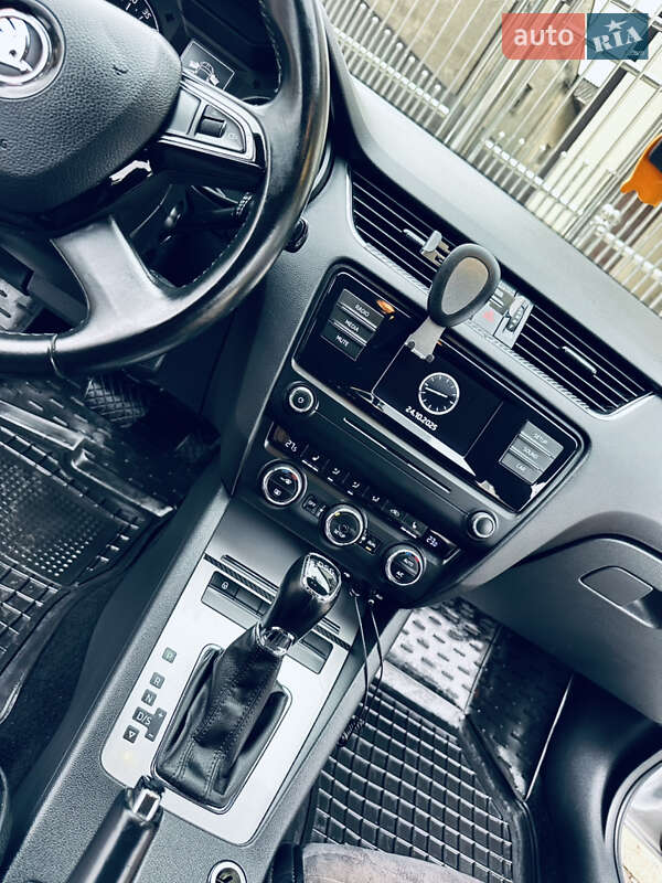 Ліфтбек Skoda Octavia 2015 в Грушево фото 13 Ліфтбек Skoda Octavia 2015 в Грушево