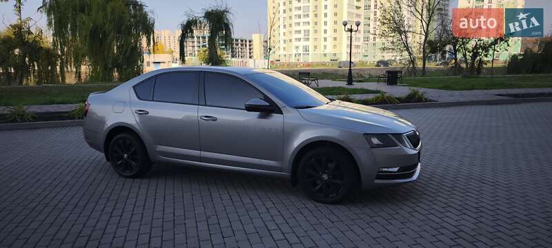 Лифтбек Skoda Octavia 2017 в Харькове фото 2 Лифтбек Skoda Octavia 2017 в Харькове