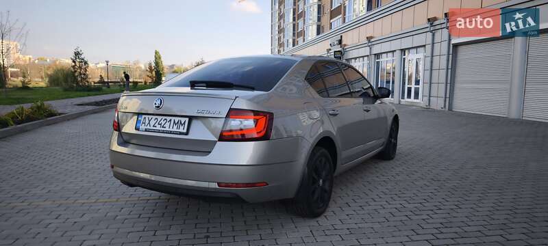 Лифтбек Skoda Octavia 2017 в Харькове фото 4 Лифтбек Skoda Octavia 2017 в Харькове