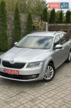 Універсал Skoda Octavia 2015 в  фото 30 Універсал Skoda Octavia 2015 в