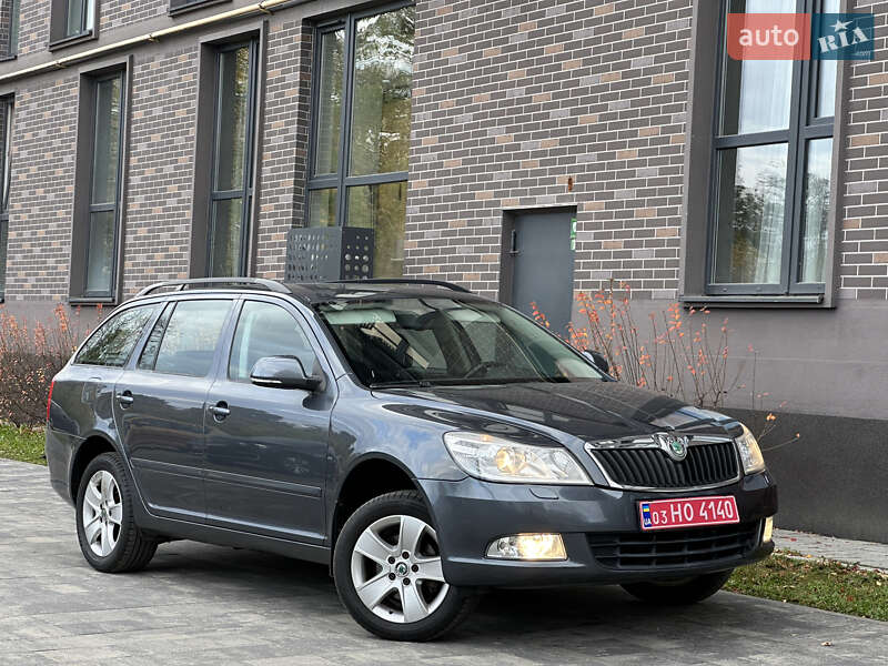 Универсал Skoda Octavia 2010 в 
