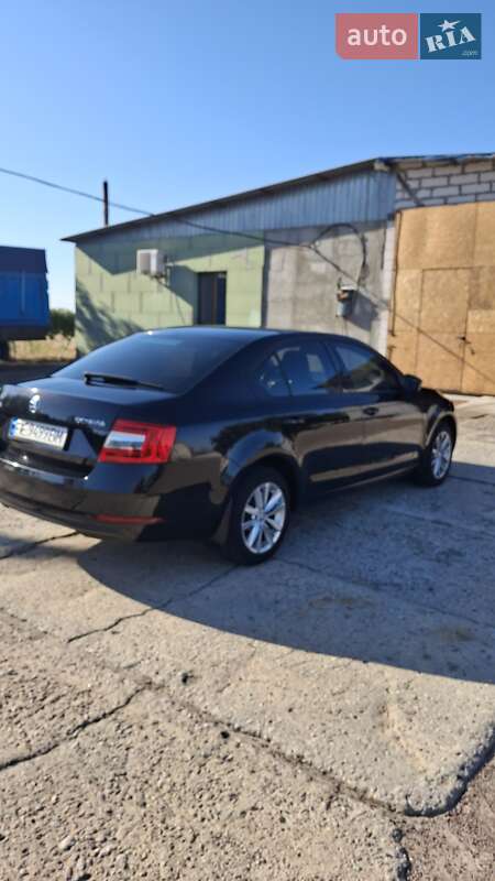 Лифтбек Skoda Octavia 2017 в Николаеве фото 4 Лифтбек Skoda Octavia 2017 в Николаеве