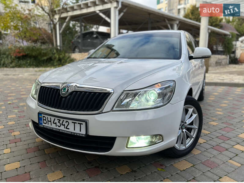 Лифтбек Skoda Octavia 2012 в Одессе фото 5 Лифтбек Skoda Octavia 2012 в Одессе