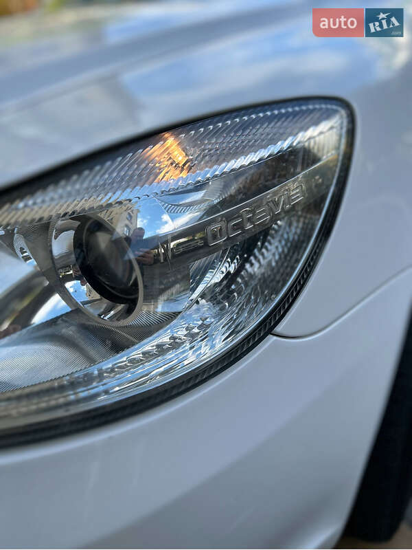 Лифтбек Skoda Octavia 2012 в Одессе фото 39 Лифтбек Skoda Octavia 2012 в Одессе