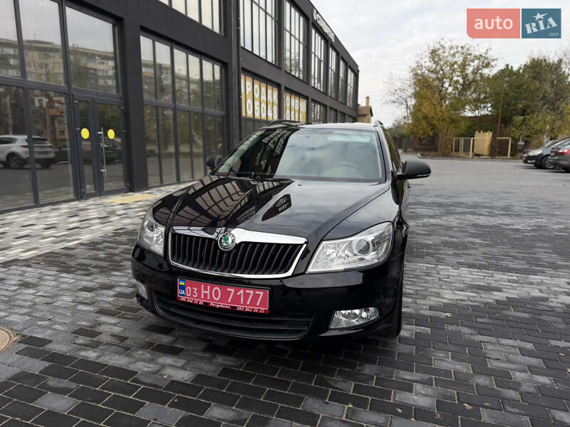 Универсал Skoda Octavia 2012 в Полтаве