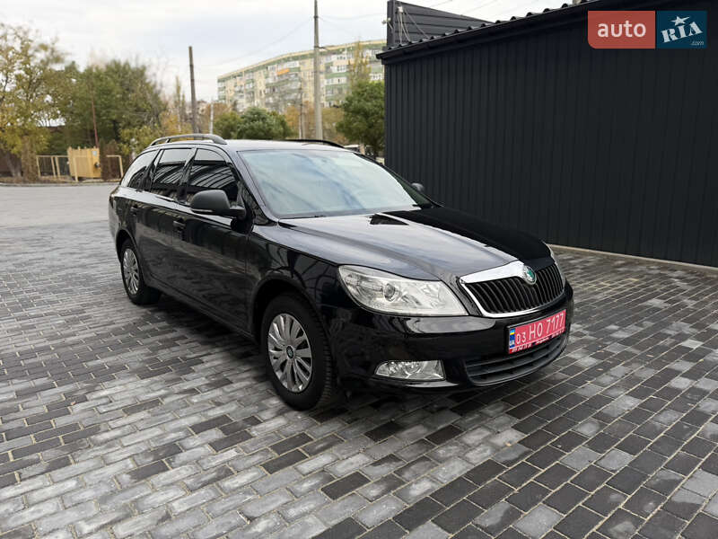 Универсал Skoda Octavia 2012 в Полтаве