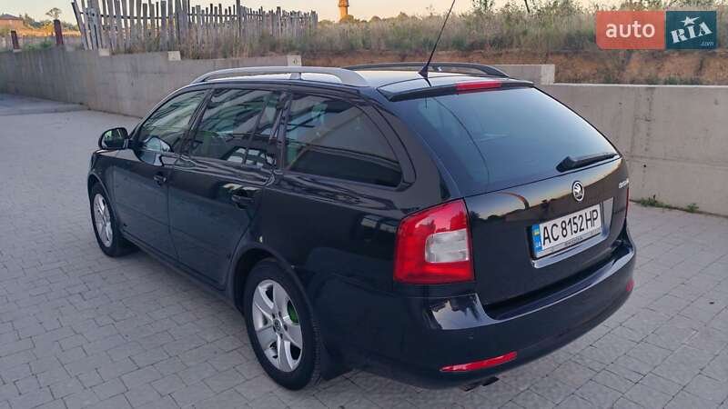Универсал Skoda Octavia 2009 в Сокале