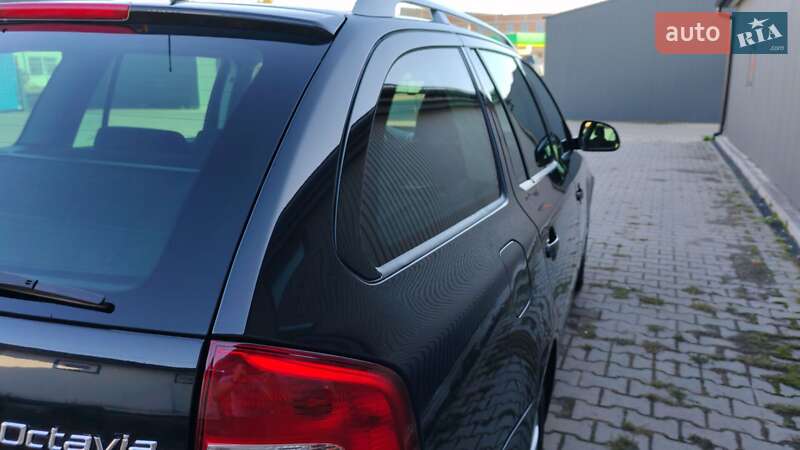 Универсал Skoda Octavia 2009 в Сокале