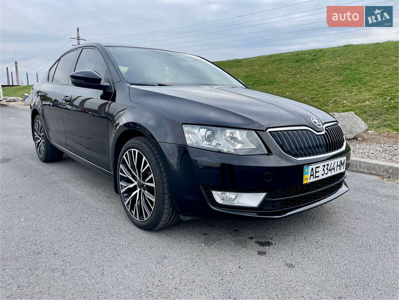 Лифтбек Skoda Octavia 2014 в Днепре фото 18 Лифтбек Skoda Octavia 2014 в Днепре