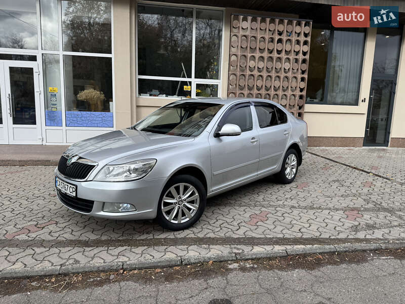 Skoda Octavia 2011 Skoda Octavia 2011